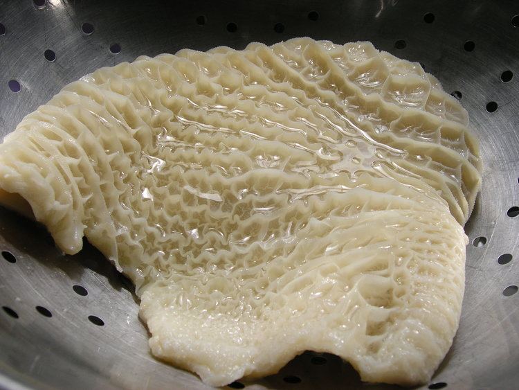 Cooked white tripe